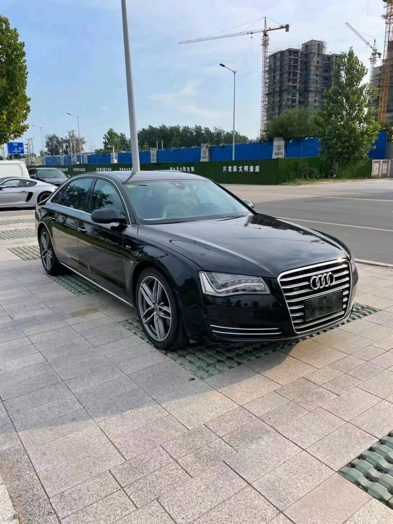 徐州12年奥迪A8L2