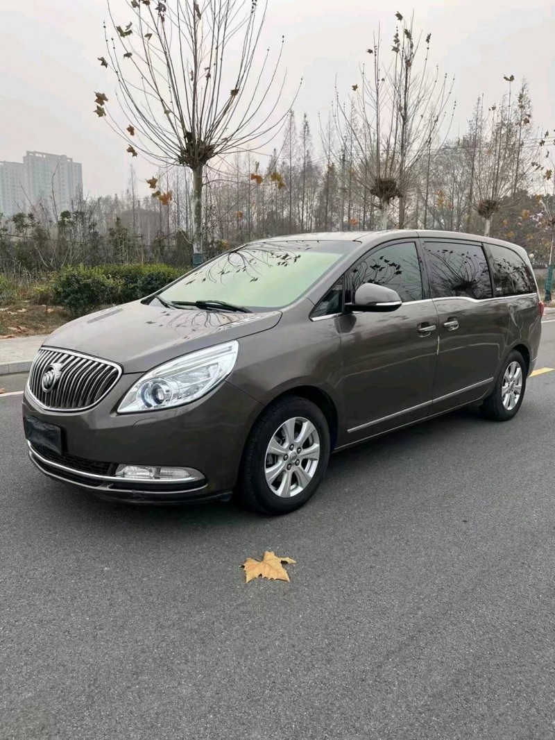 徐州16年别克GL84