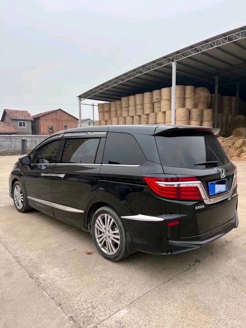 宜昌20年本田艾力绅8