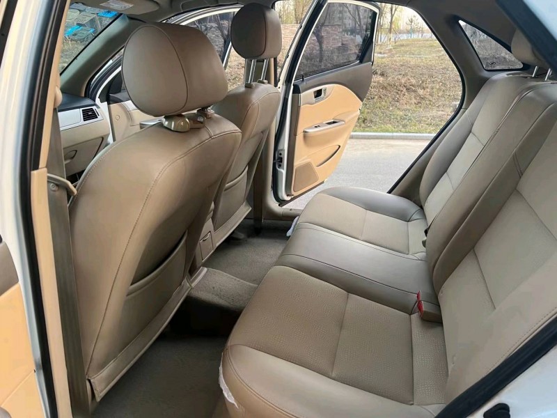 廊坊13年别克凯越3