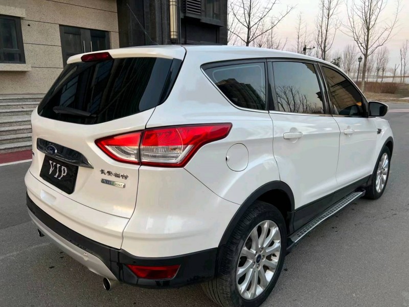 廊坊14年福特翼虎8