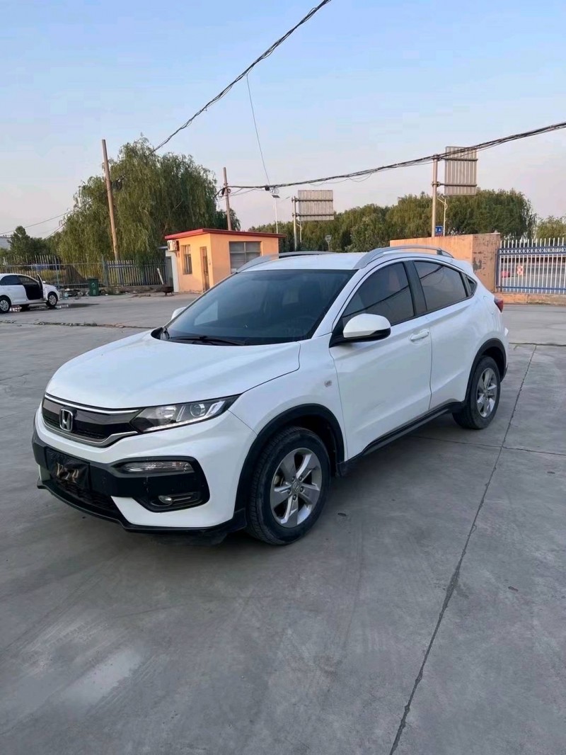 济宁18年本田XRV3