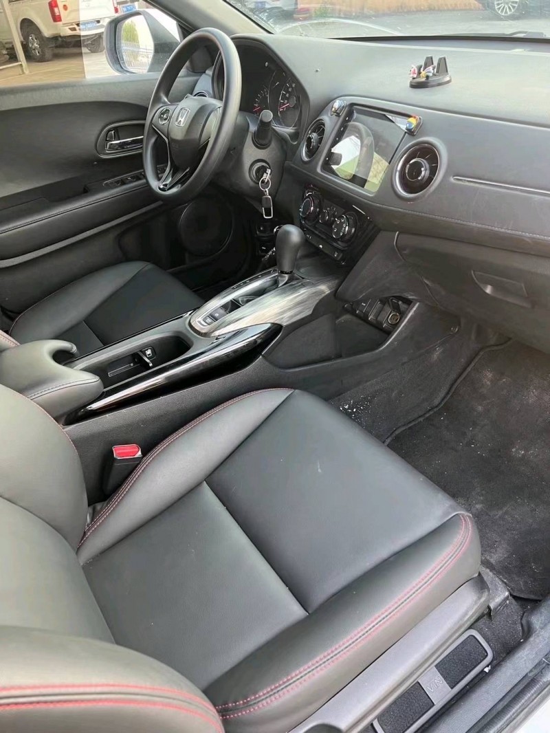 济宁18年本田XRV7