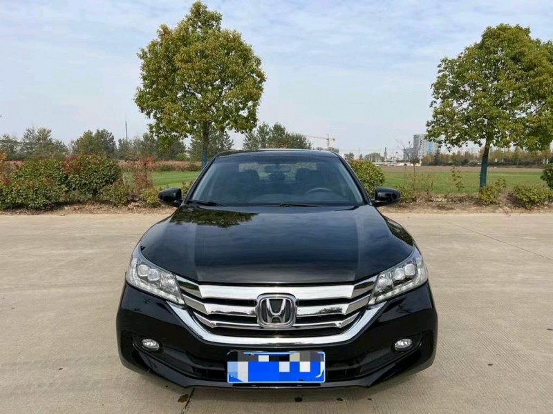 盐城14年本田雅阁1