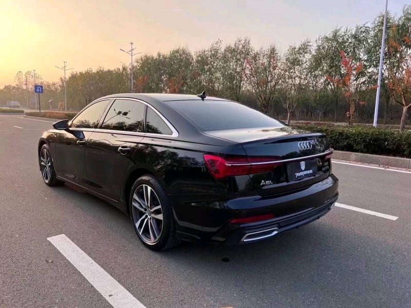 北京21年奥迪A6L9