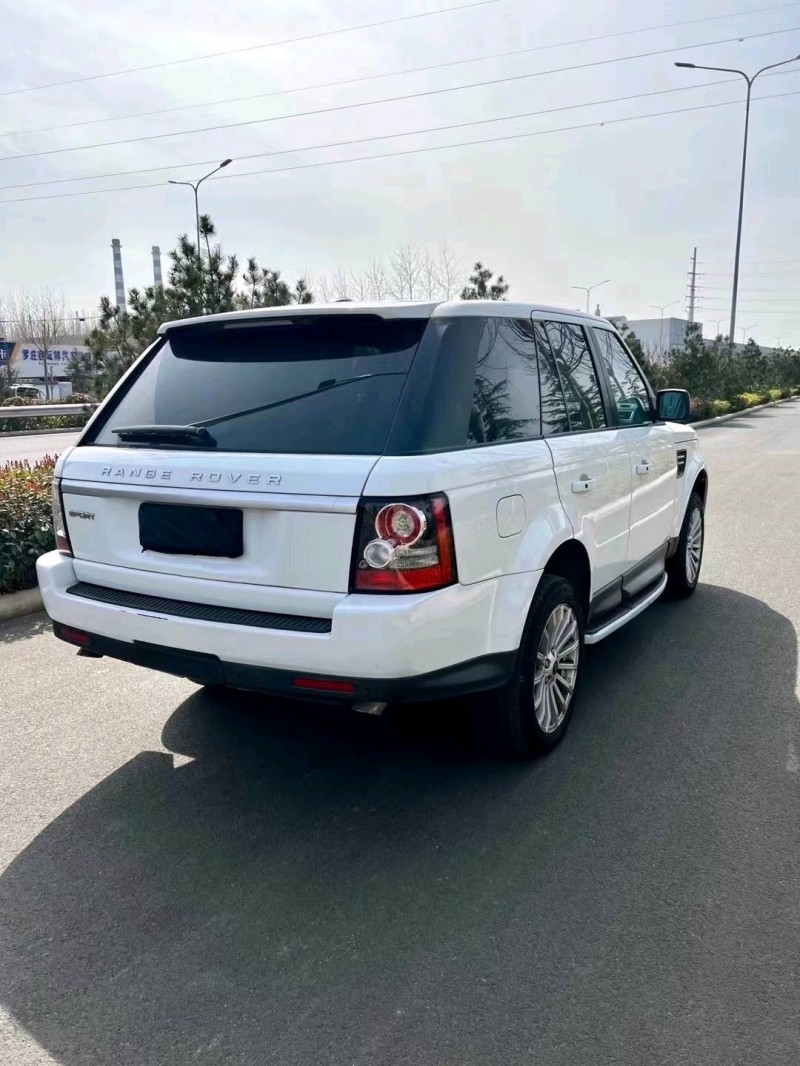 临沂13年路虎揽胜运动7