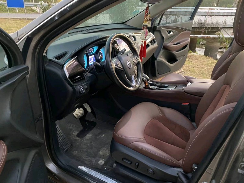 徐州17年别克昂科威6