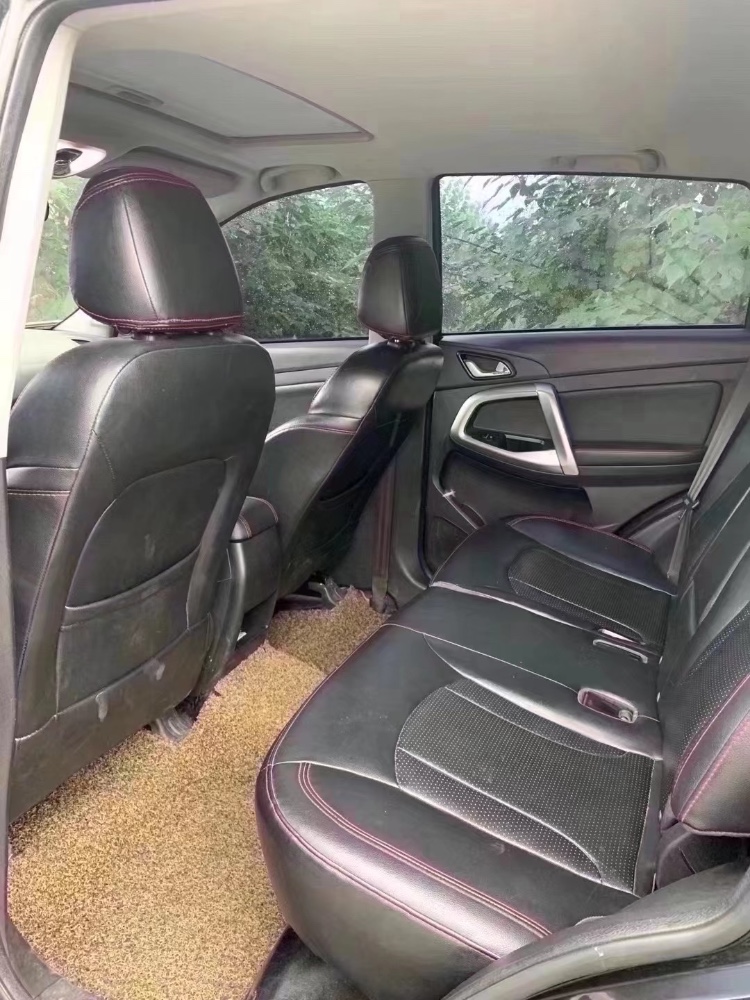 北京16年奇瑞瑞虎52