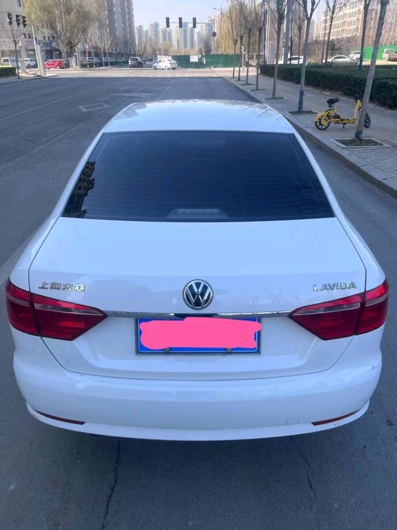 北京14年大众朗逸5