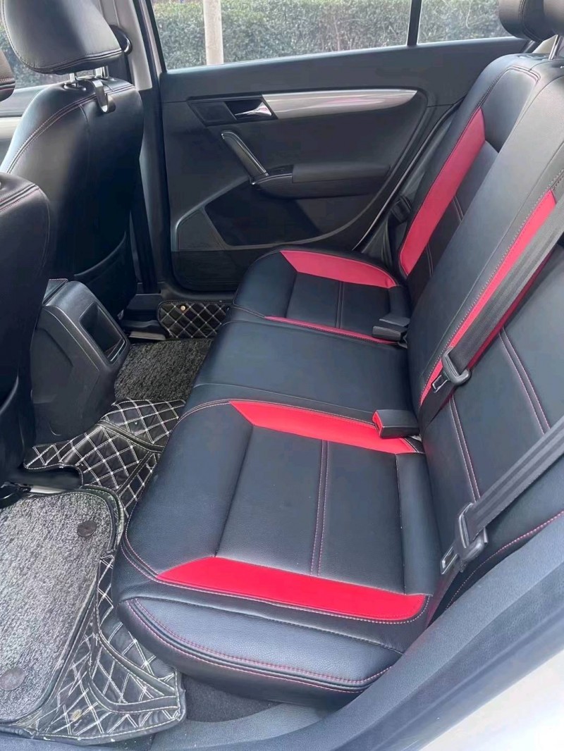 北京14年大众朗逸7