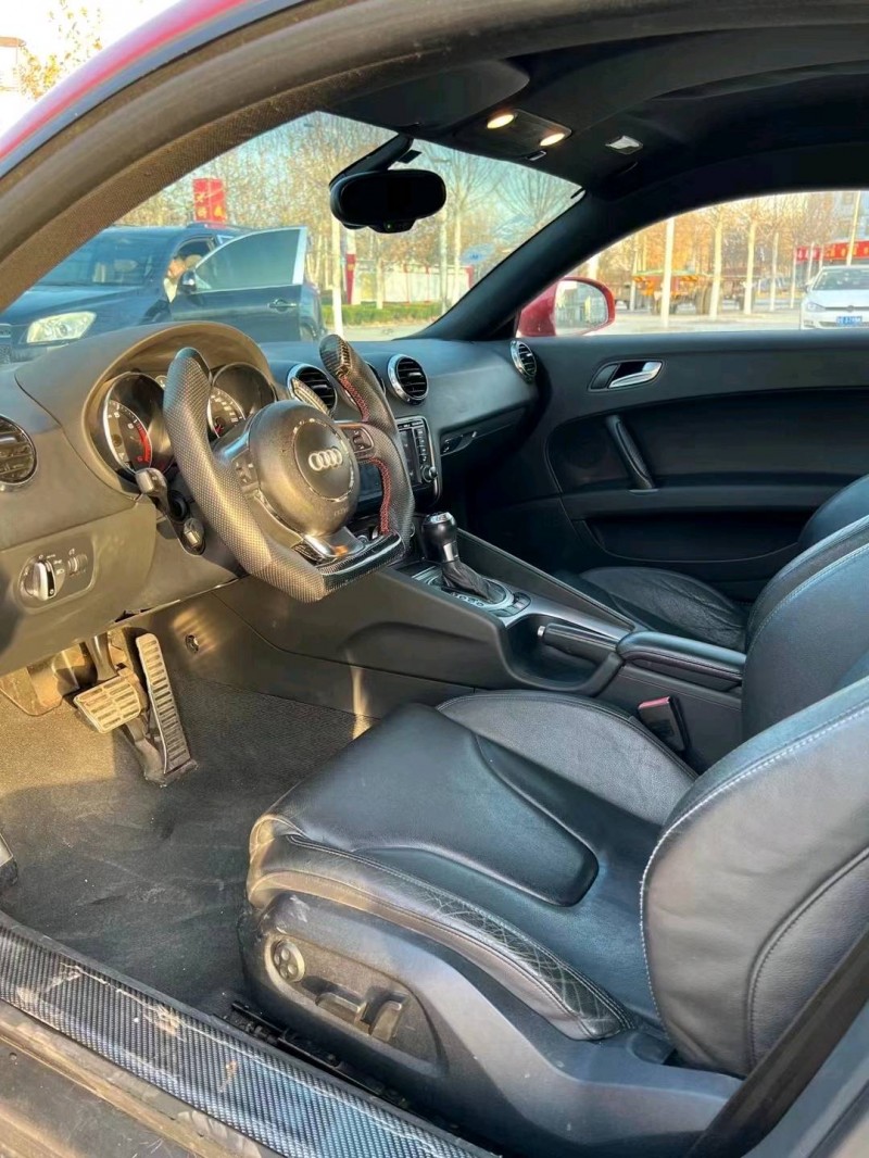 北京13年奥迪TT5