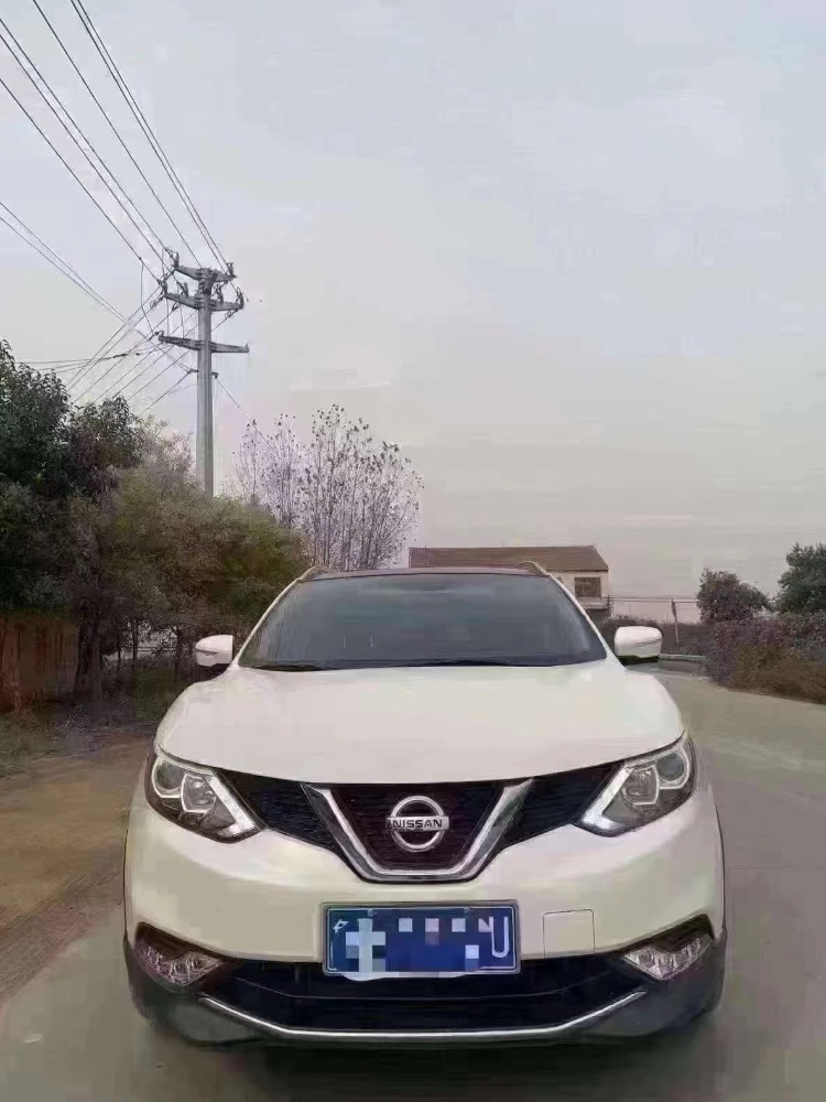 北京17年日产逍客1