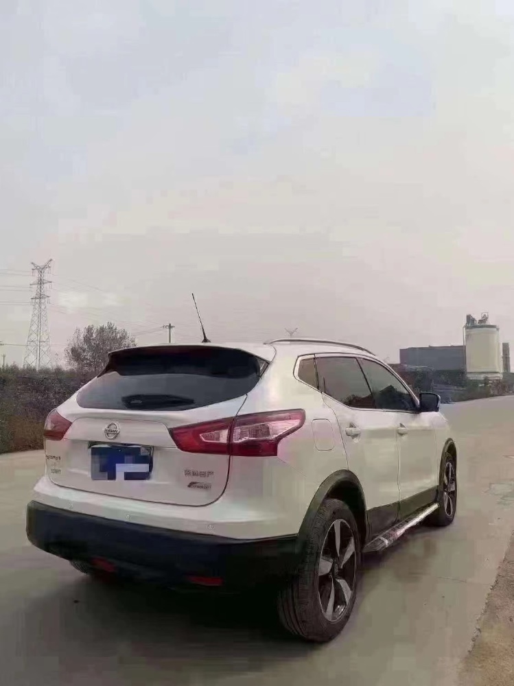 北京17年日产逍客2