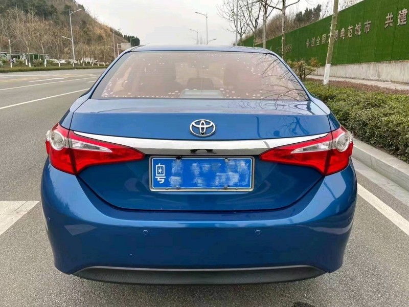 宜昌17年丰田雷凌3