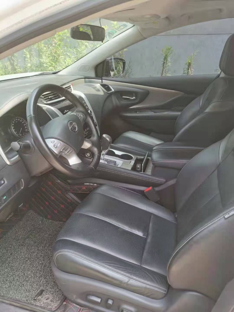 北京18年日产楼兰2