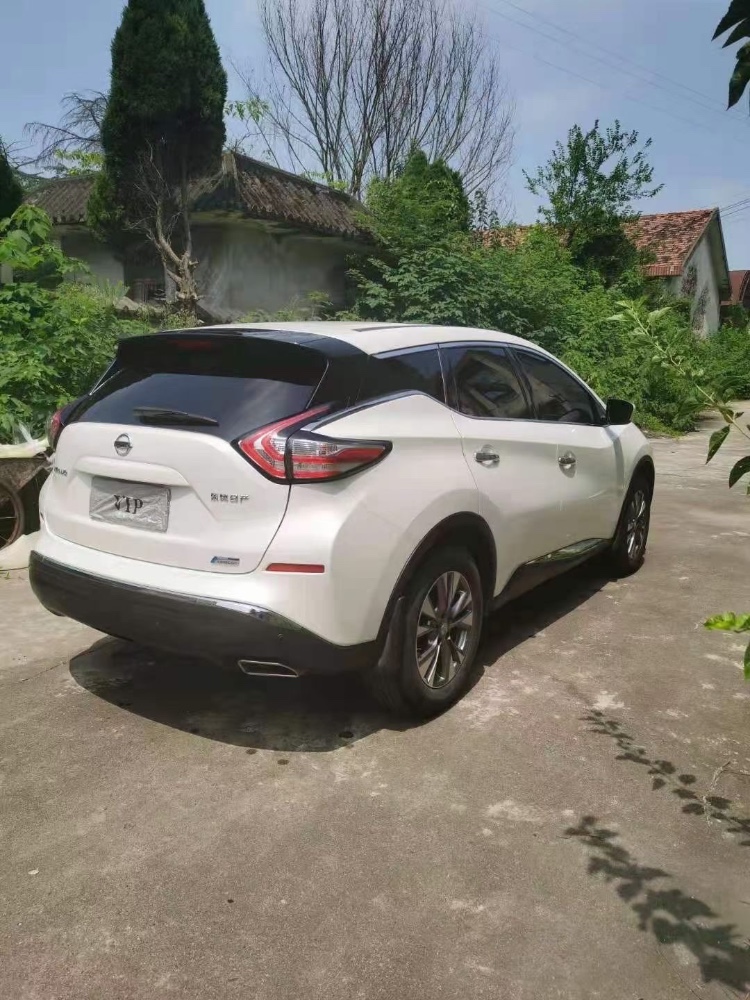 北京18年日产楼兰4