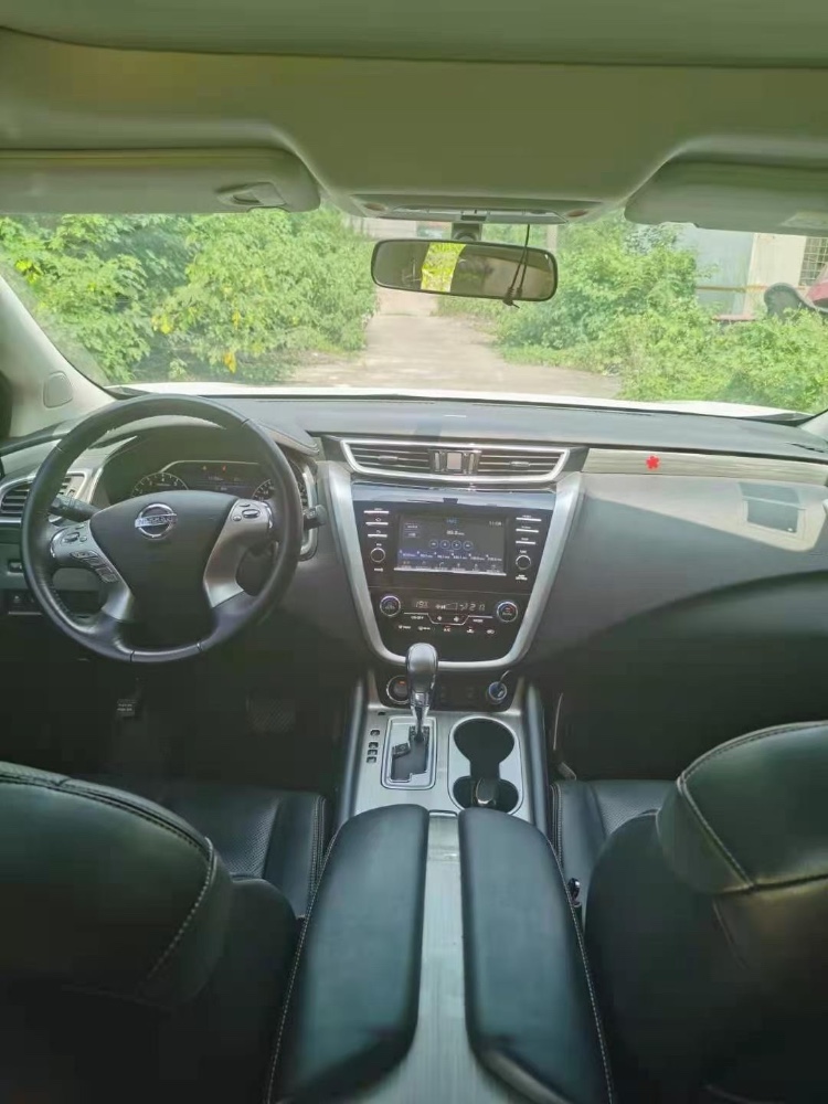 北京18年日产楼兰8