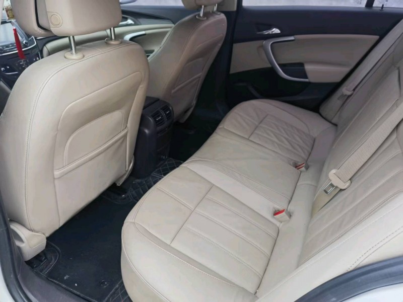 徐州14年别克君威6