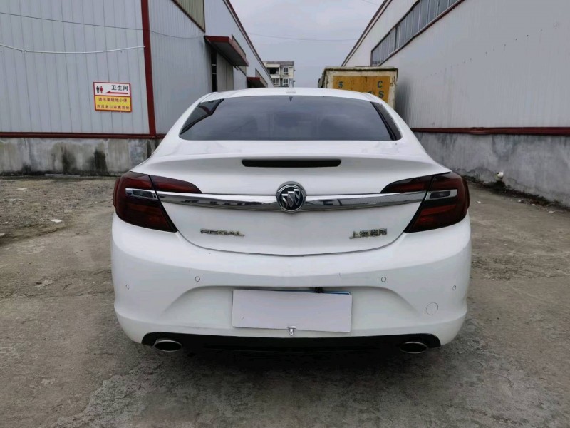 徐州14年别克君威9