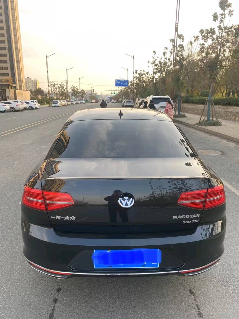 淮南17年大众迈腾3