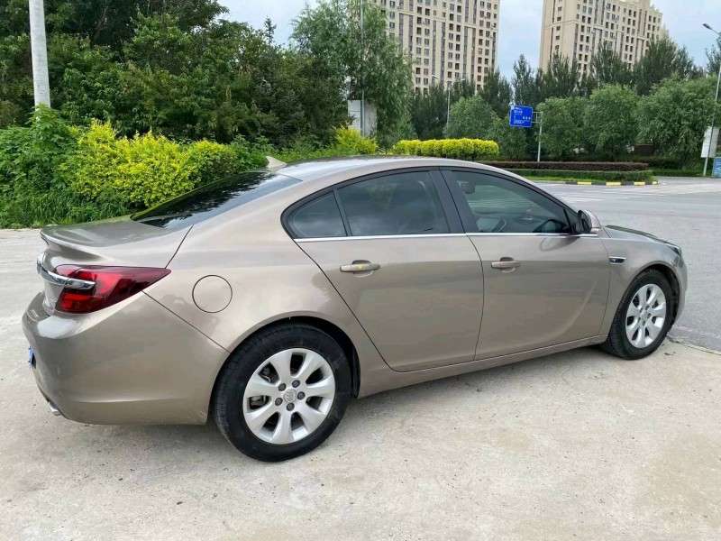 沈阳14年别克君威8