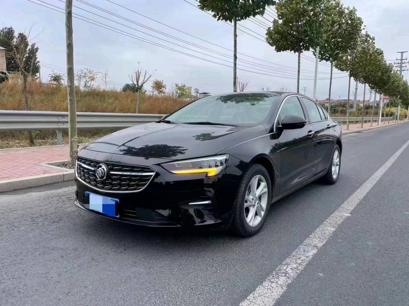 枣庄22年别克君威2