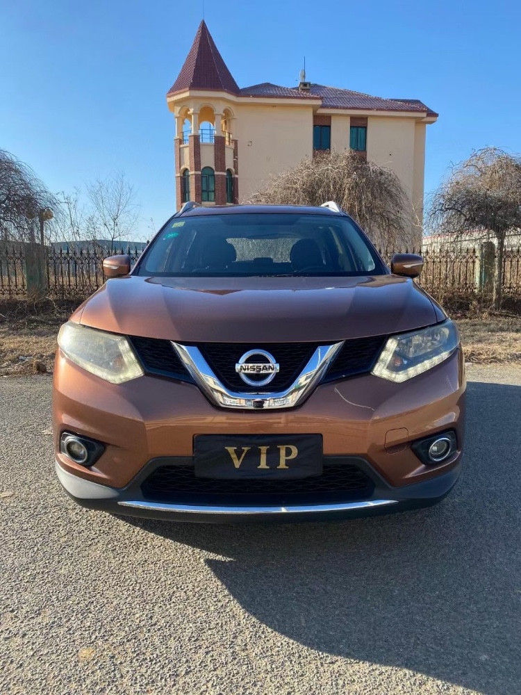 沈阳14年日产奇骏1