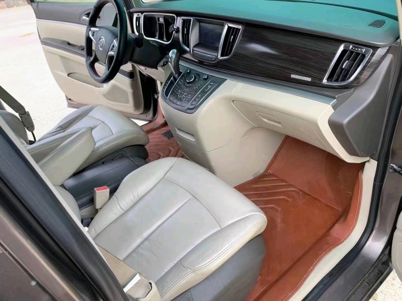 枣庄12年别克GL86