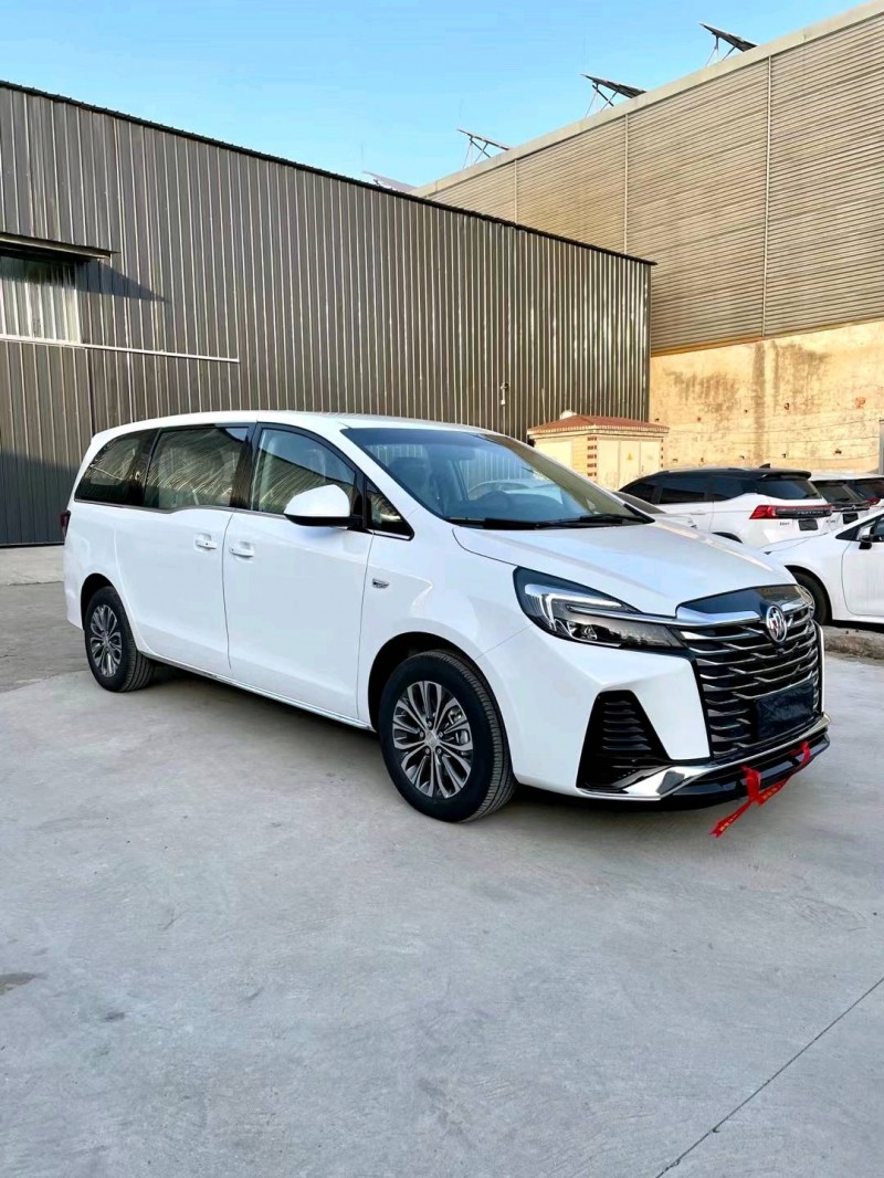 临沂22年别克GL82