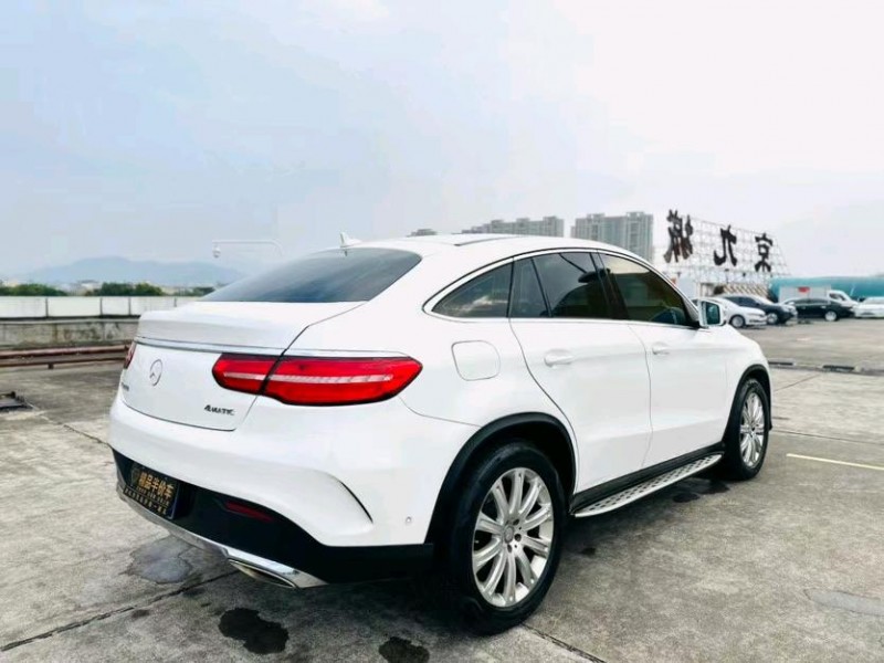 东莞16年奔驰GLE8