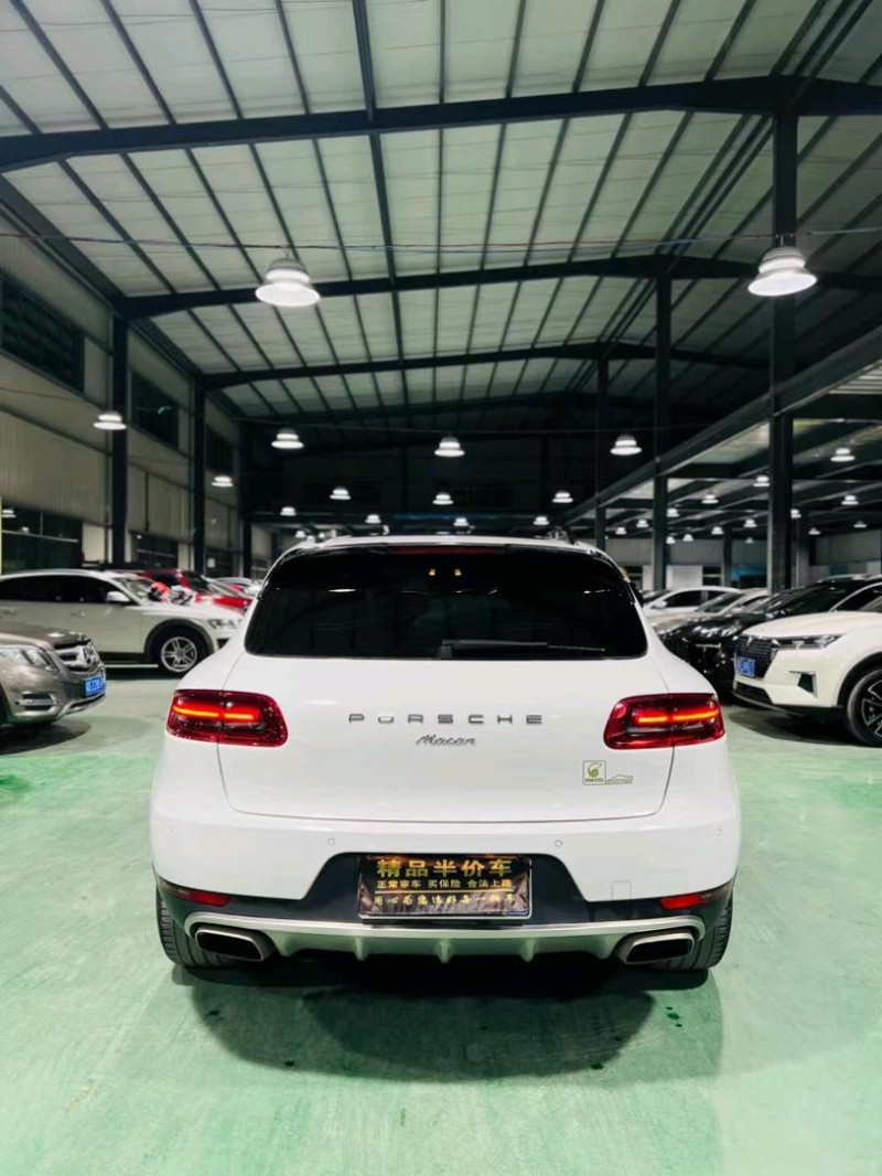 东莞17年保时捷Macan9
