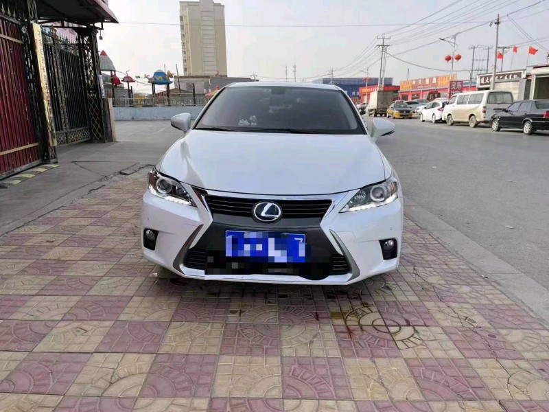 保定17年雷克萨斯CT1