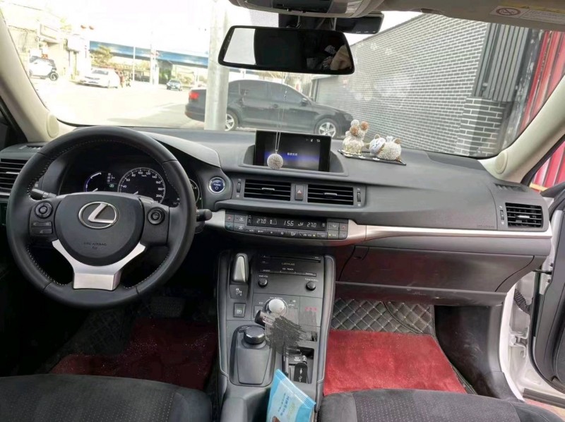 保定17年雷克萨斯CT5