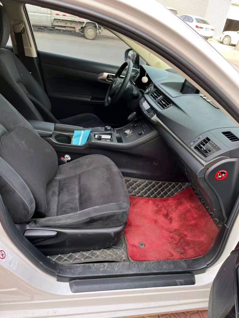 保定17年雷克萨斯CT7