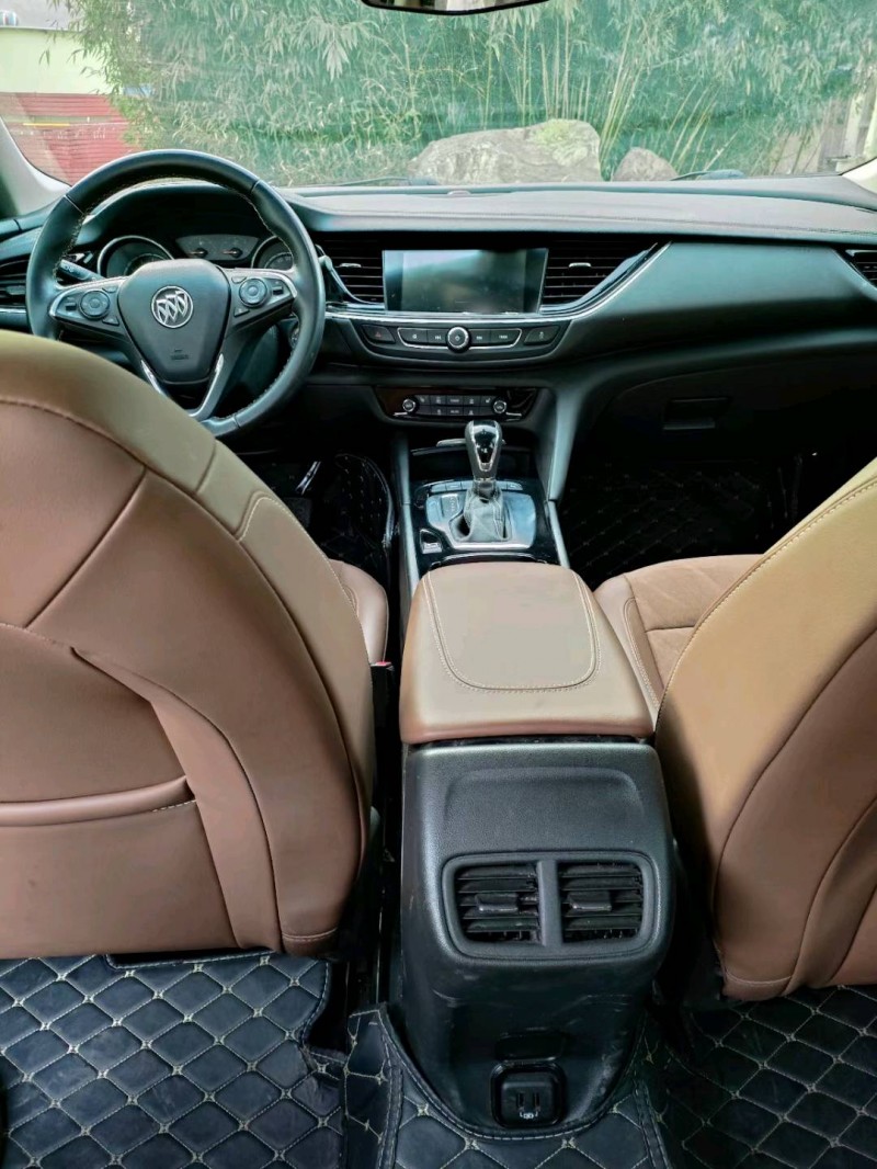 聊城19年别克君威3