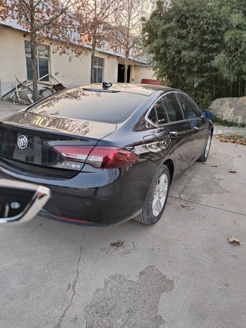 聊城19年别克君威8