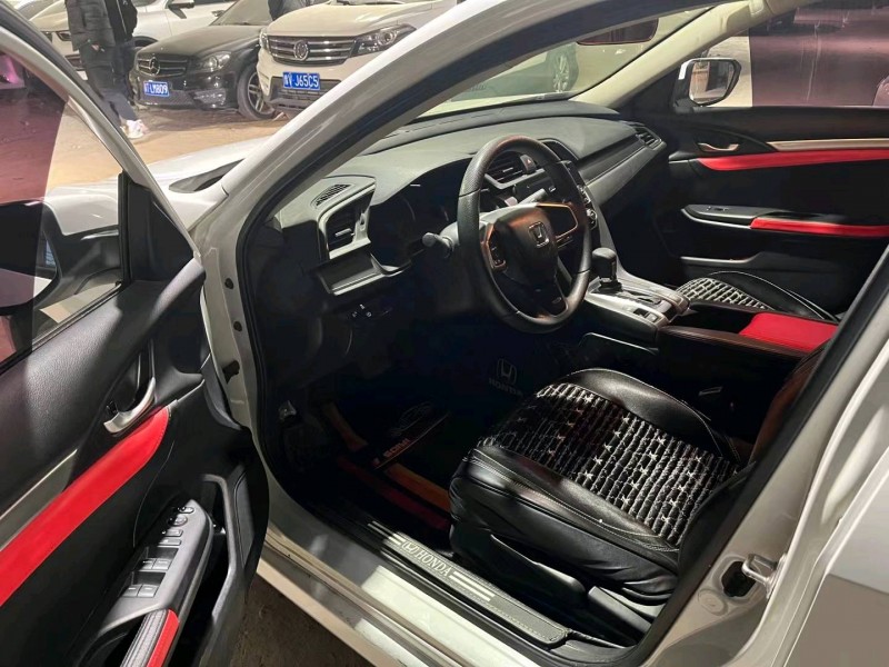 保定18年本田思域3