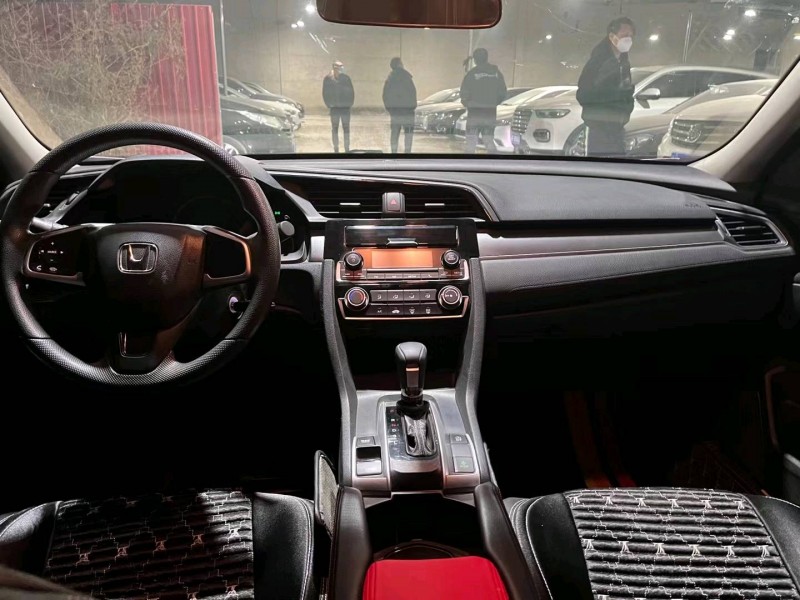 保定18年本田思域4