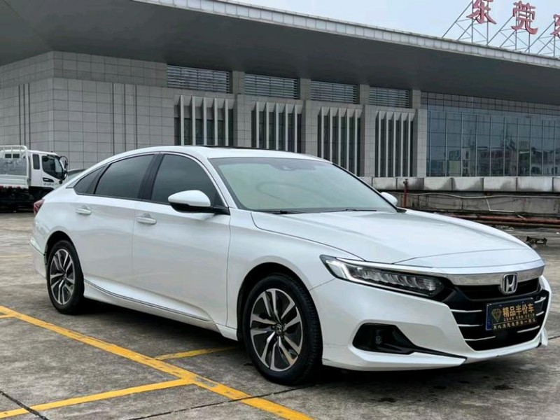 东莞21年本田雅阁3