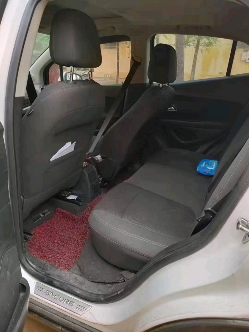 邢台13年别克昂科拉7