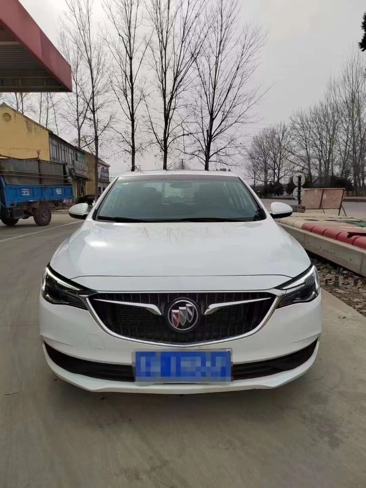 北京18年别克英朗1