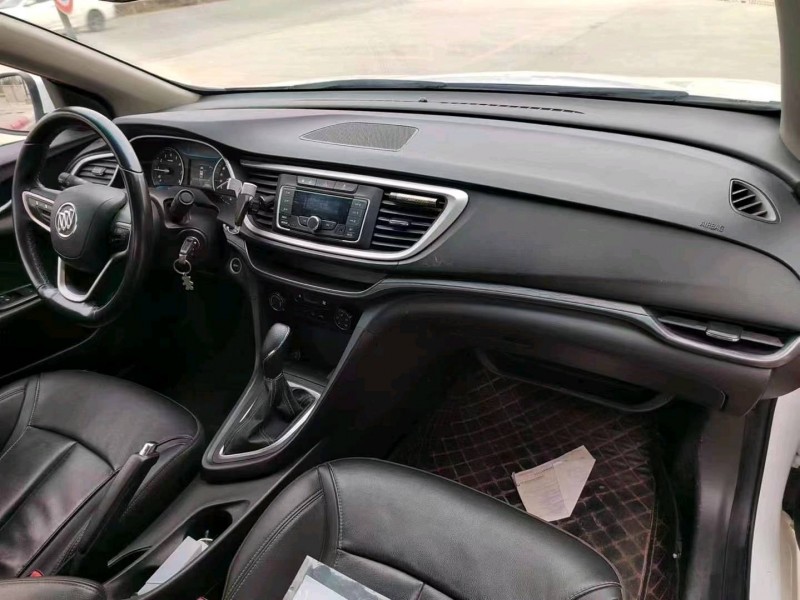 北京18年别克英朗7