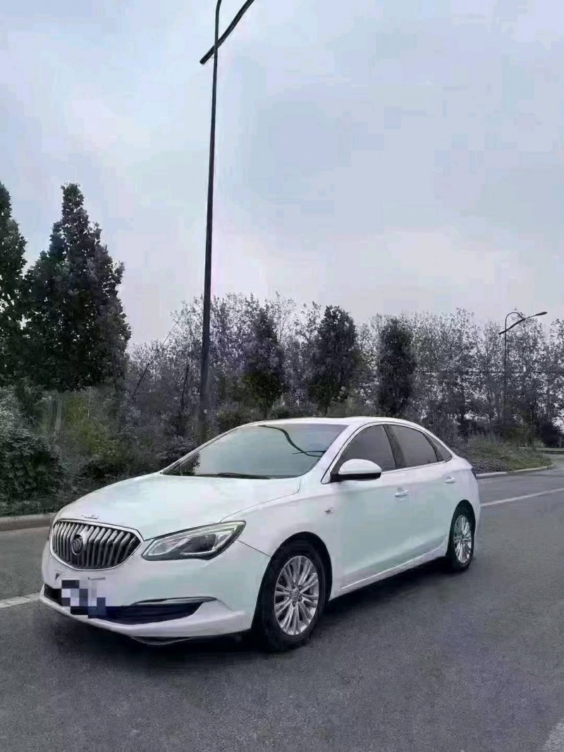 北京15年别克英朗2