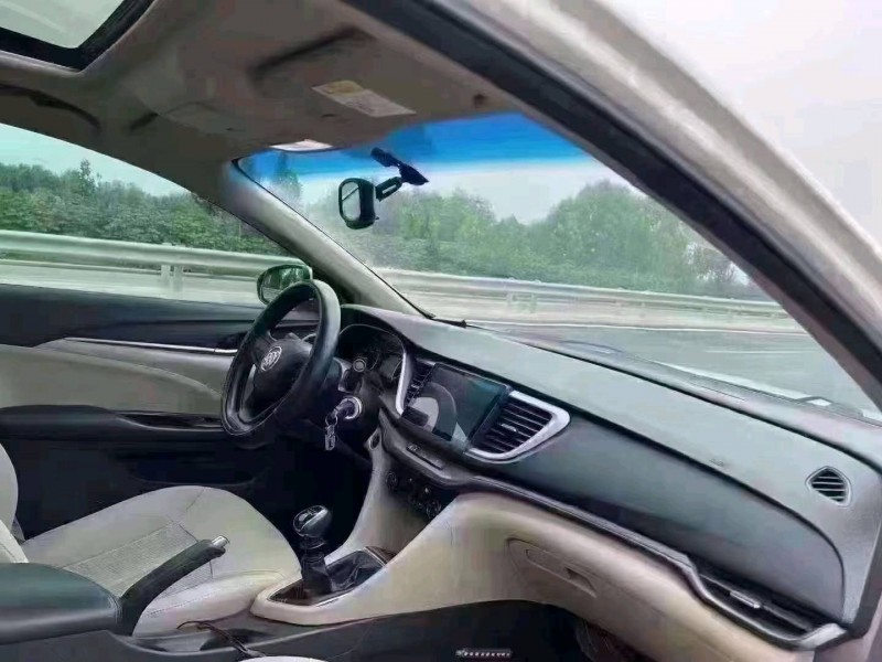 北京15年别克英朗4