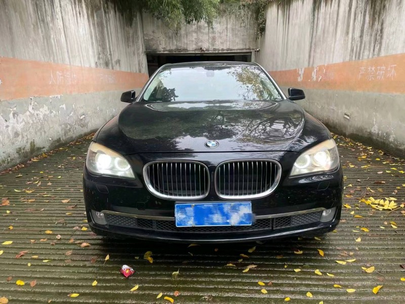 淮南13年宝马7系1