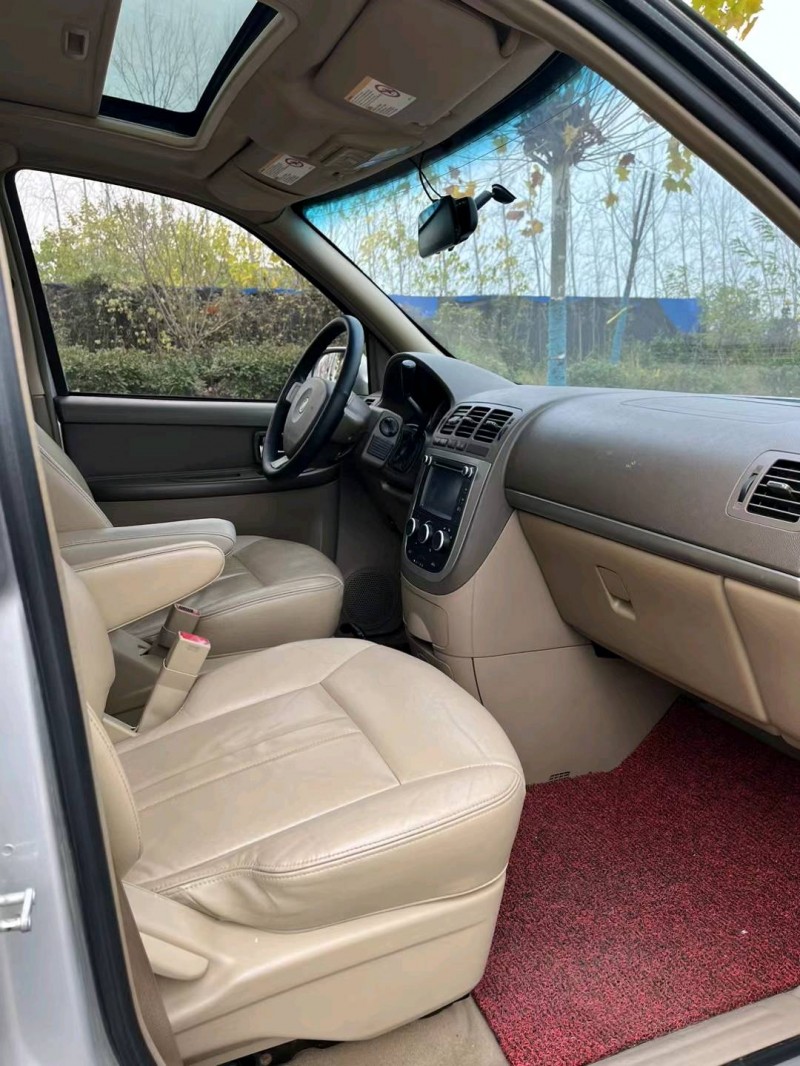 徐州13年别克GL85