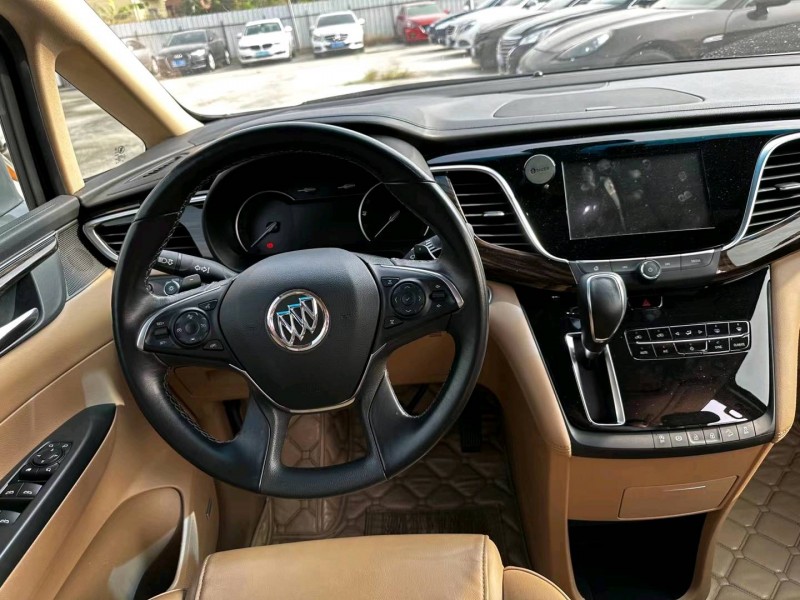 广州18年别克GL86