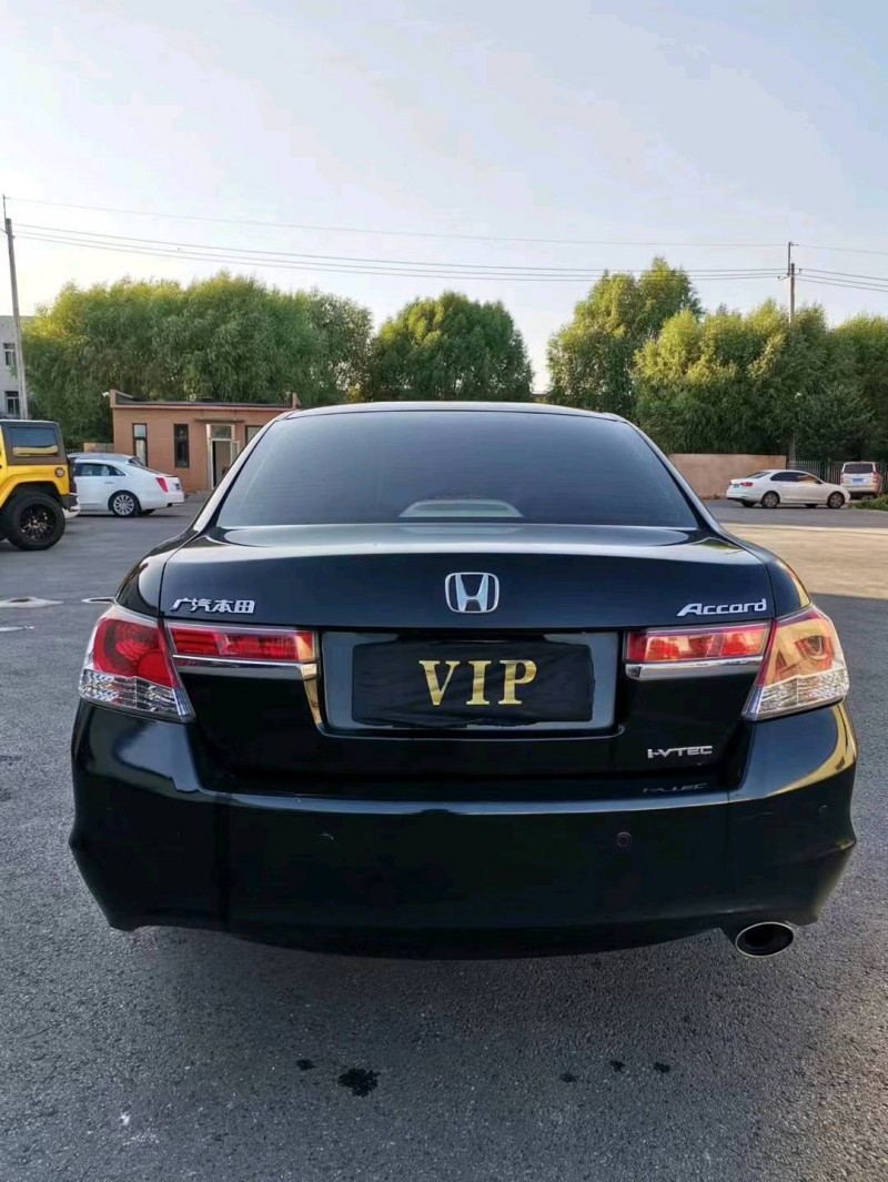 沈阳12年本田雅阁9