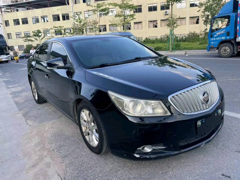 广州11年别克君越3