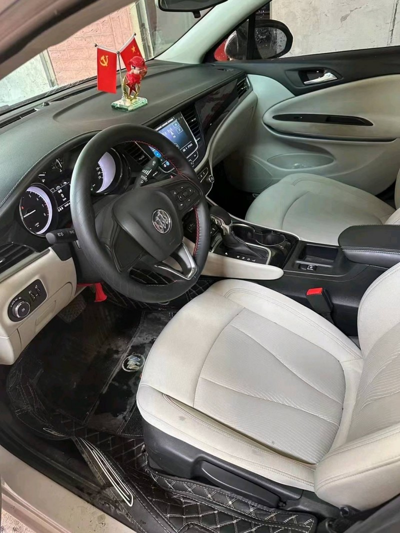 广州21年别克威朗4